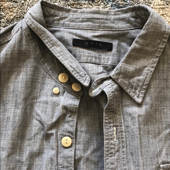 Men’s button down - Picture 2 of 3